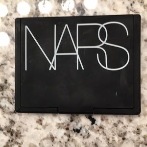 Nars translucent crystal powder
